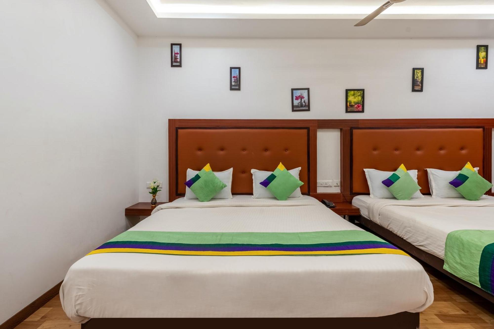 Treebo South Avenue, 700 Mts From Promenade Beach Пондичери Екстериор снимка